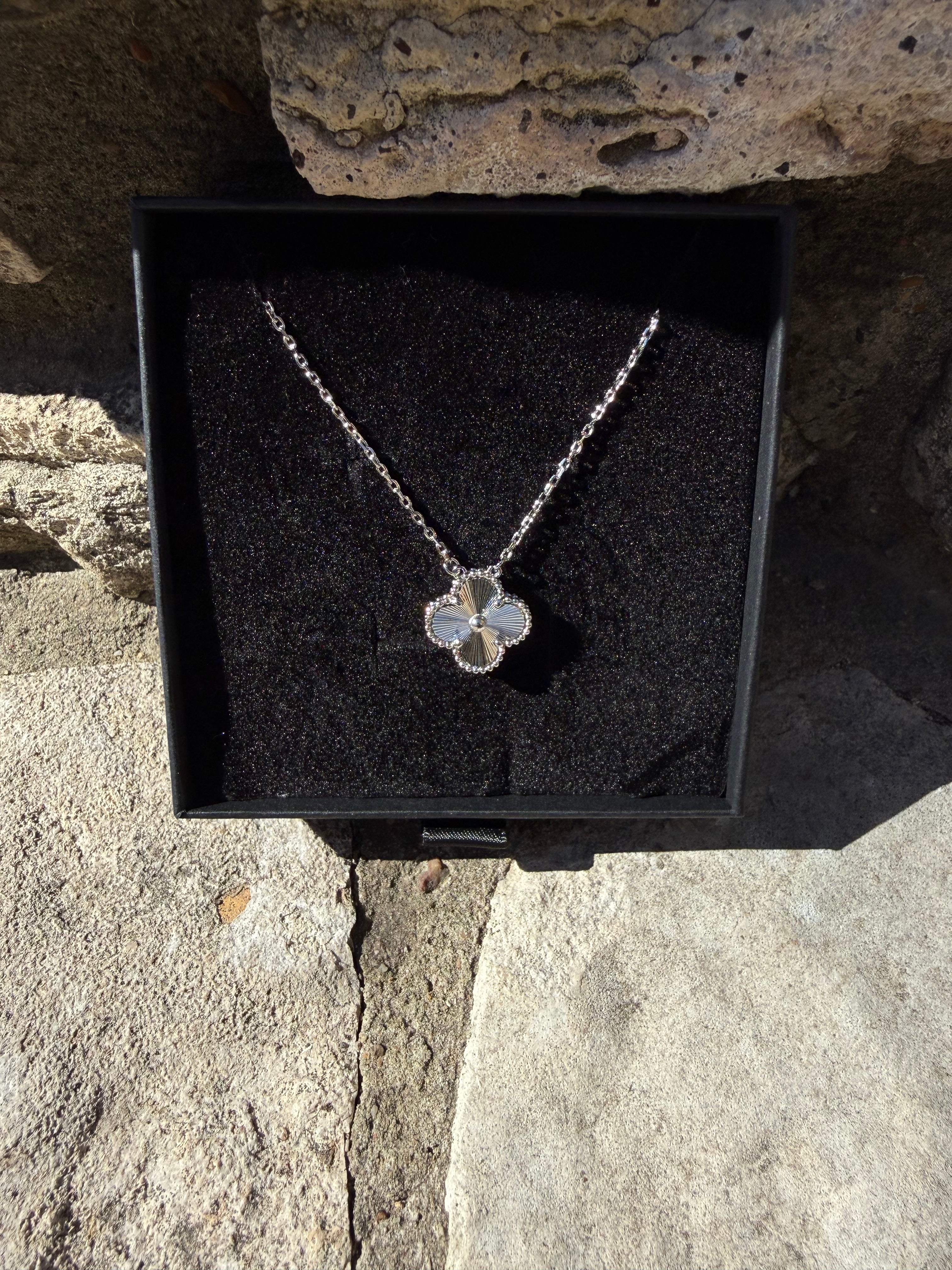 Clover Necklace